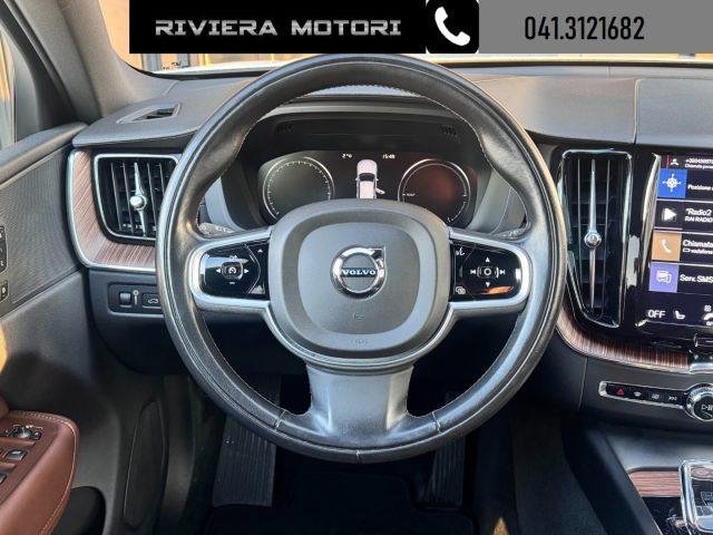 VOLVO XC60 T6 Recharge Plug-in Hybrid AWD Inscription Express