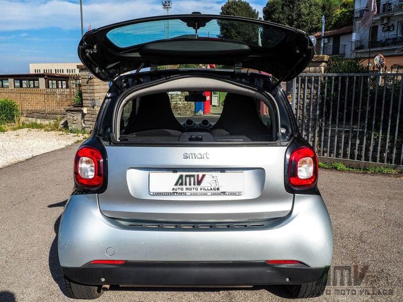smart fortwo 1.0 70 Cv OK NEOP.-CERCHI-MANUALE
