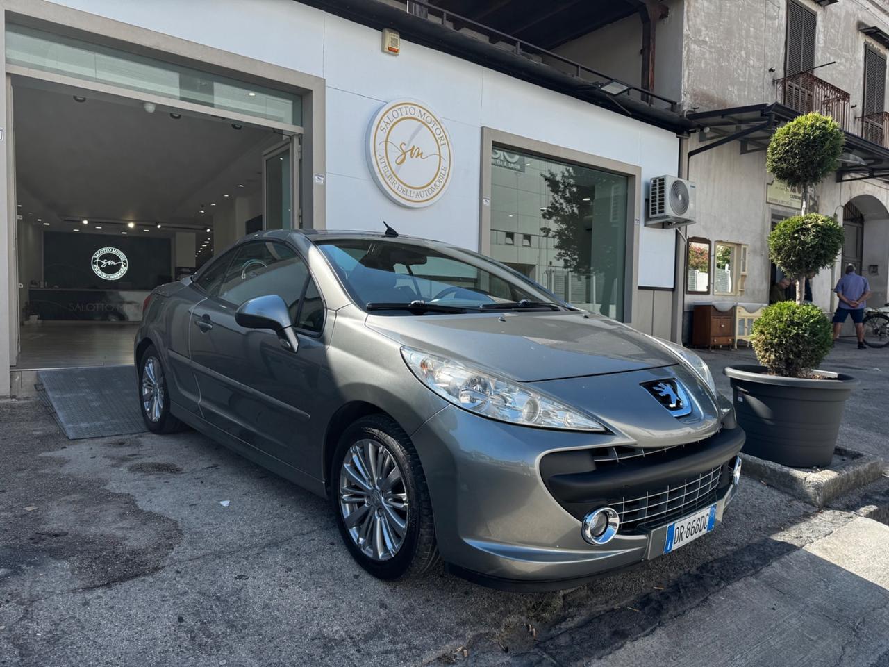 Peugeot 207 1.6 VTi 120CV CC Roland Garros
