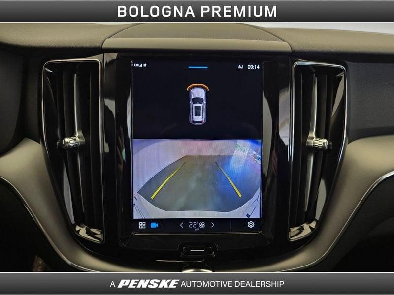 Volvo XC60 B4 (d) AWD automatico Core
