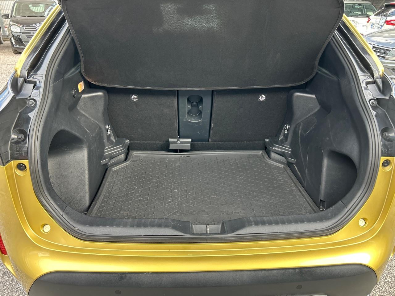 Toyota Yaris Cross 1.5h Premiere fwd 116cv e-cvt