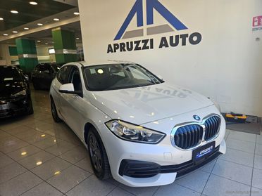 BMW 118d 5p. Advantage