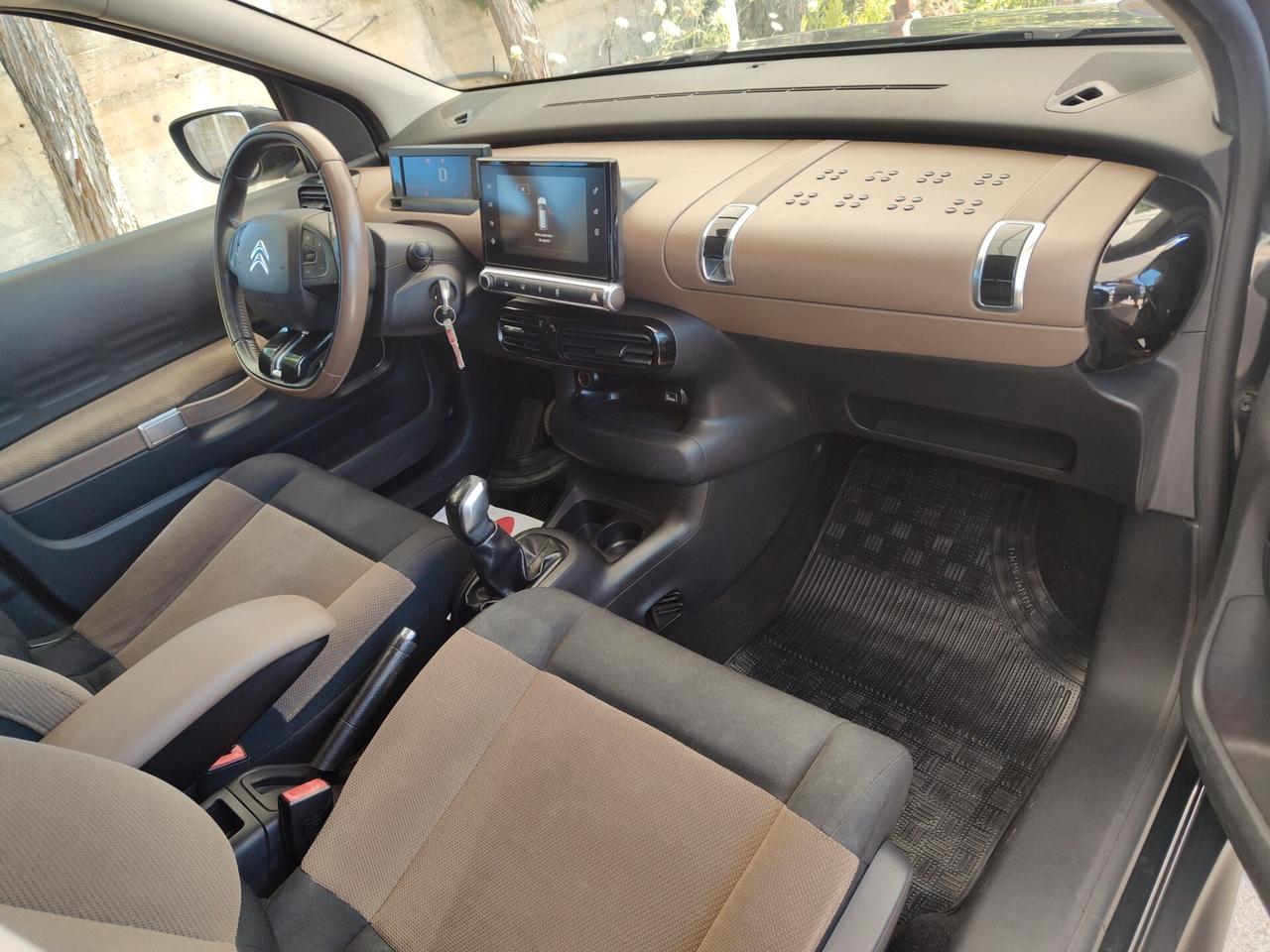 Citroen C4 Cactus 1.6 BlueHDi 100cv S&S Shine