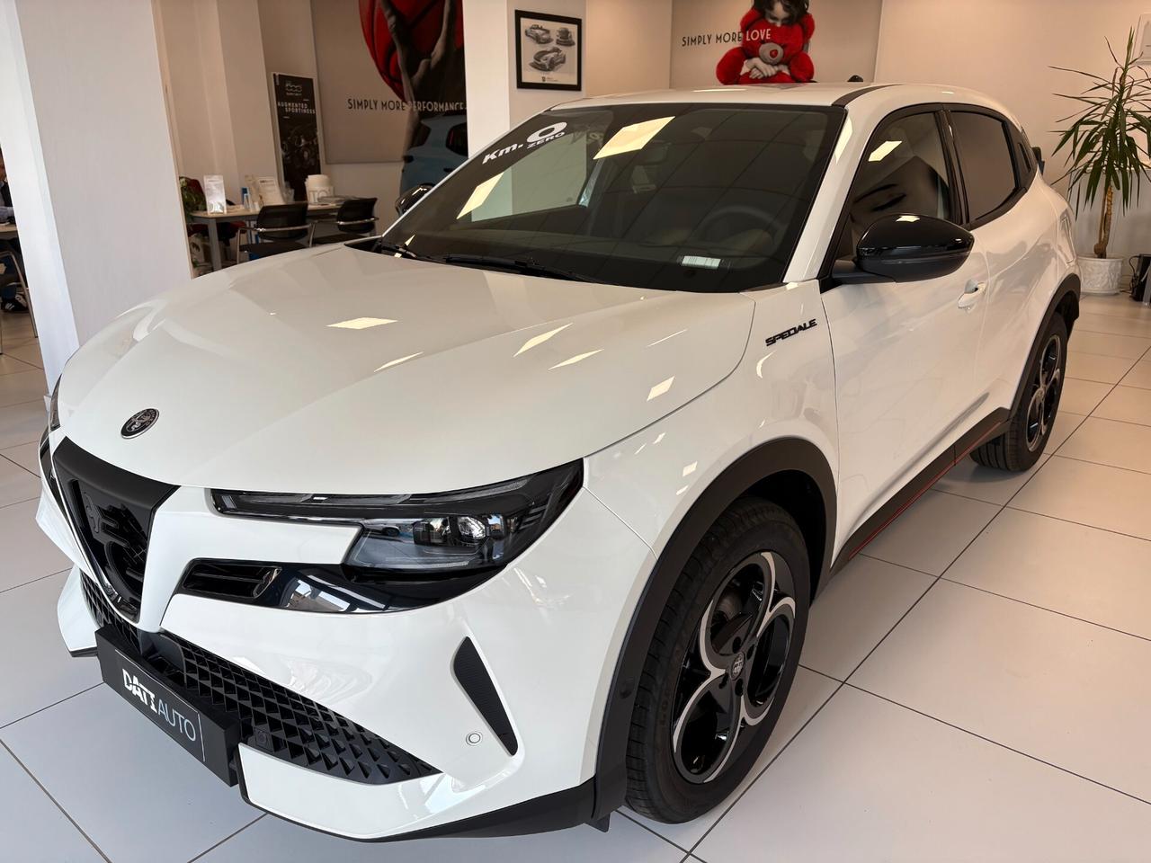 Alfa Romeo Junior 1.2 136 CV Hybrid eDCT6 Speciale