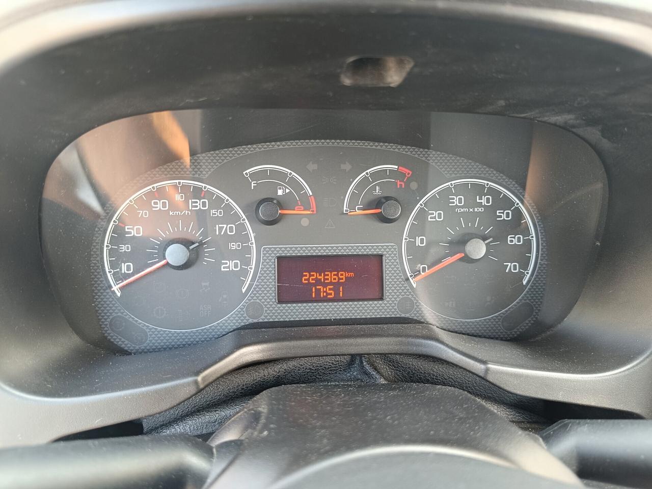 Fiat Qubo 1.3 MJT 95 CV Dynamic