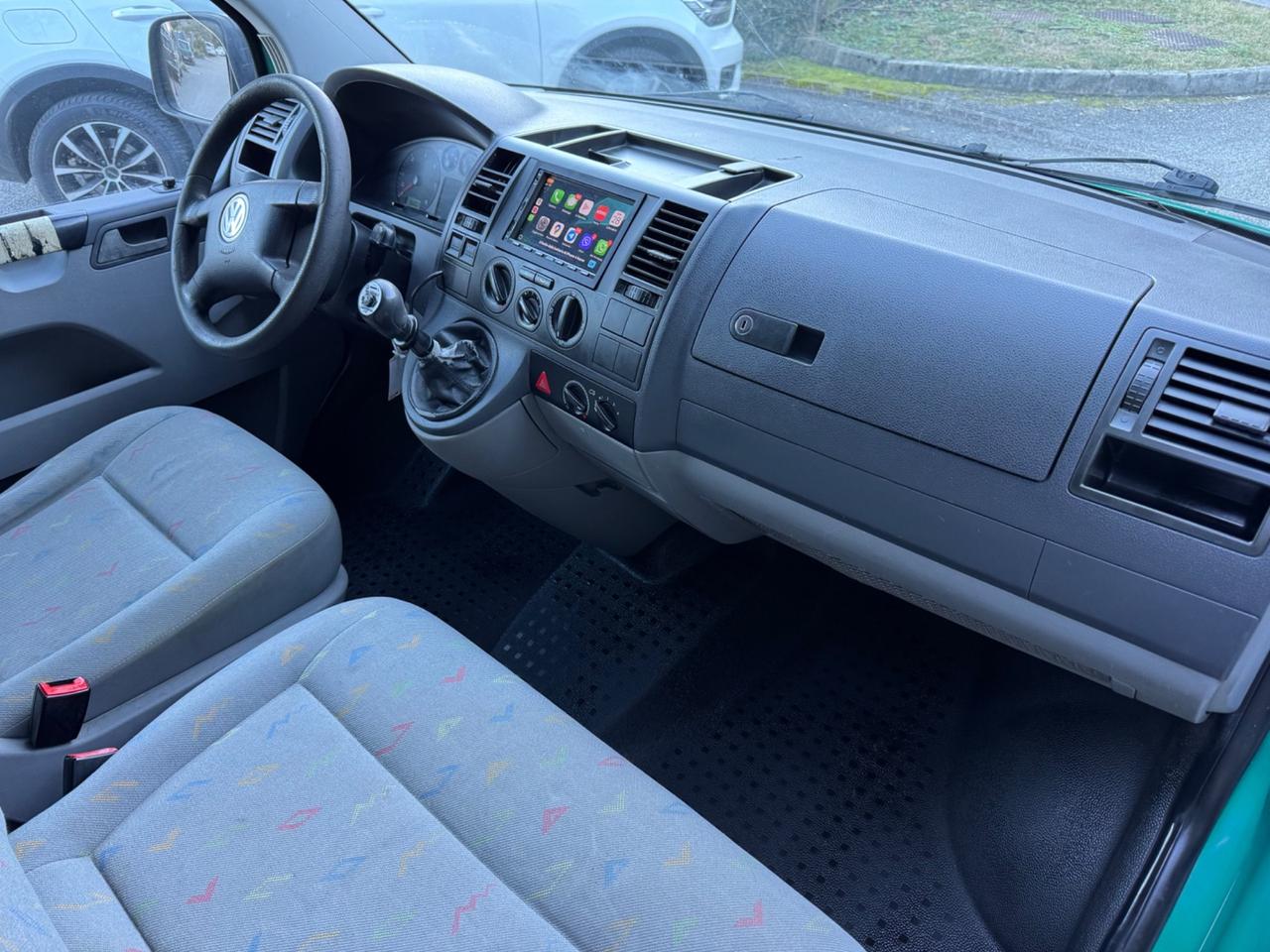 Volkswagen Caravelle 9 posti 1.9 TDI/105CV