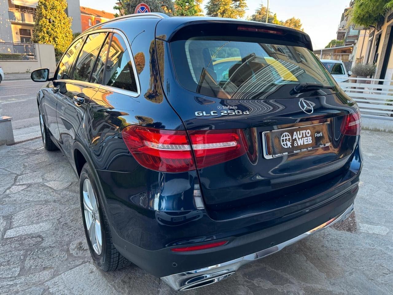 MERCEDES GLC 250 D 4MATIC SPORT