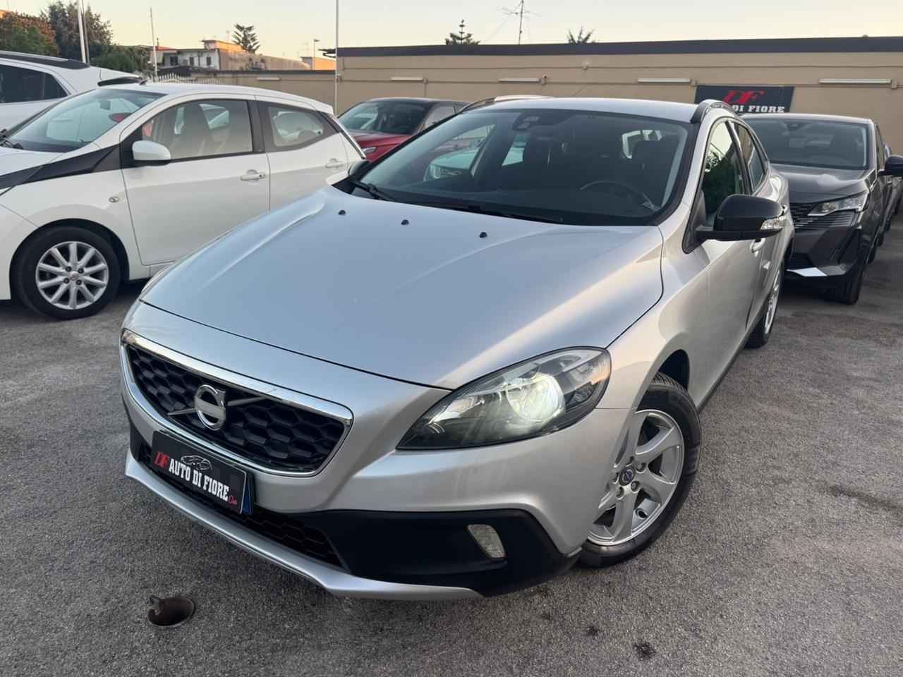 Volvo V40 Cross Country D2 1.6 diesel 115Cv NAVI