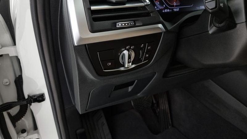 BMW X3 X3 xdrive20d mhev 48V auto