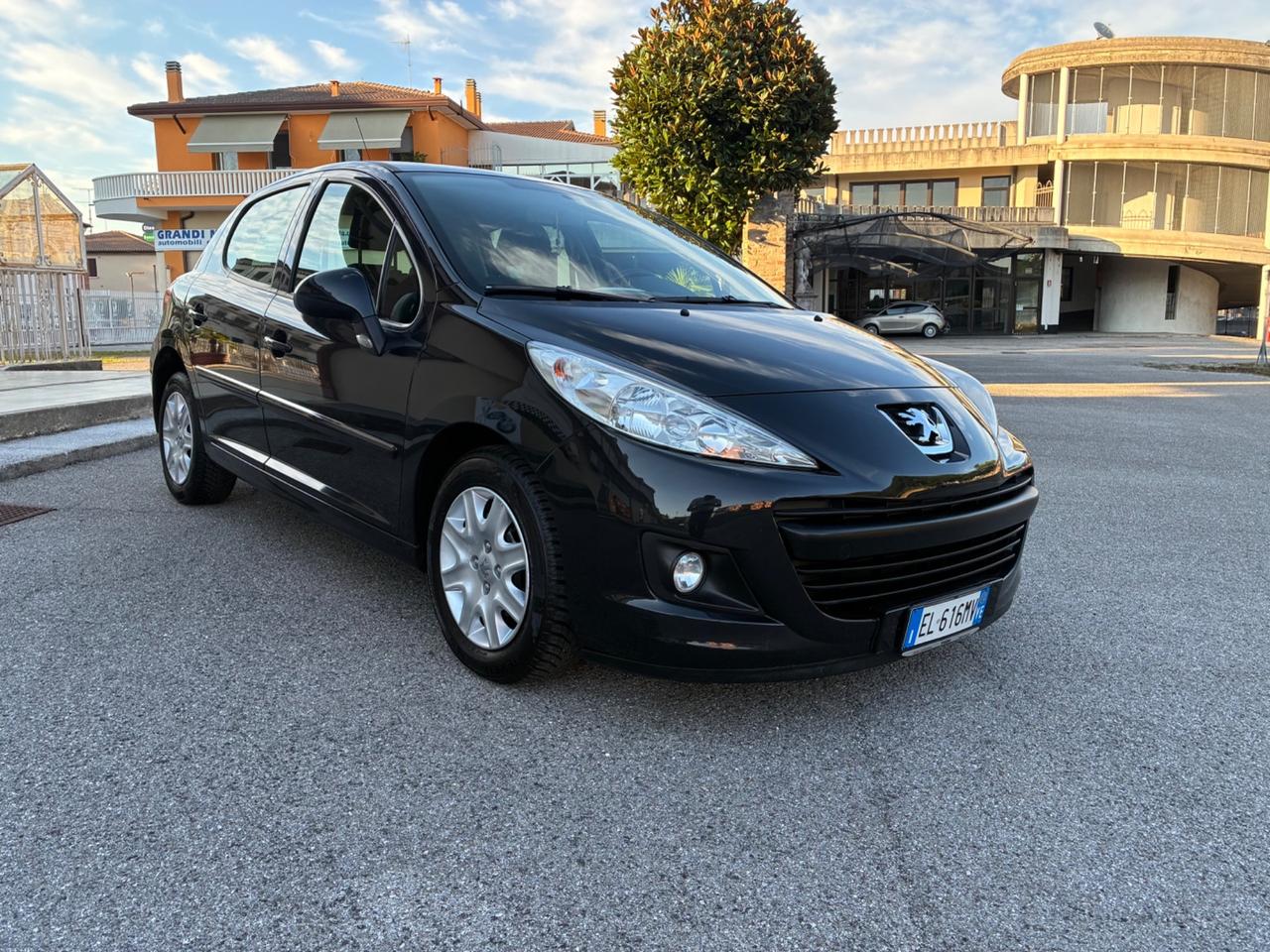 Peugeot 207 1.4 8V 75CV 5p. Energie *UNICO PROPRIETARIO*