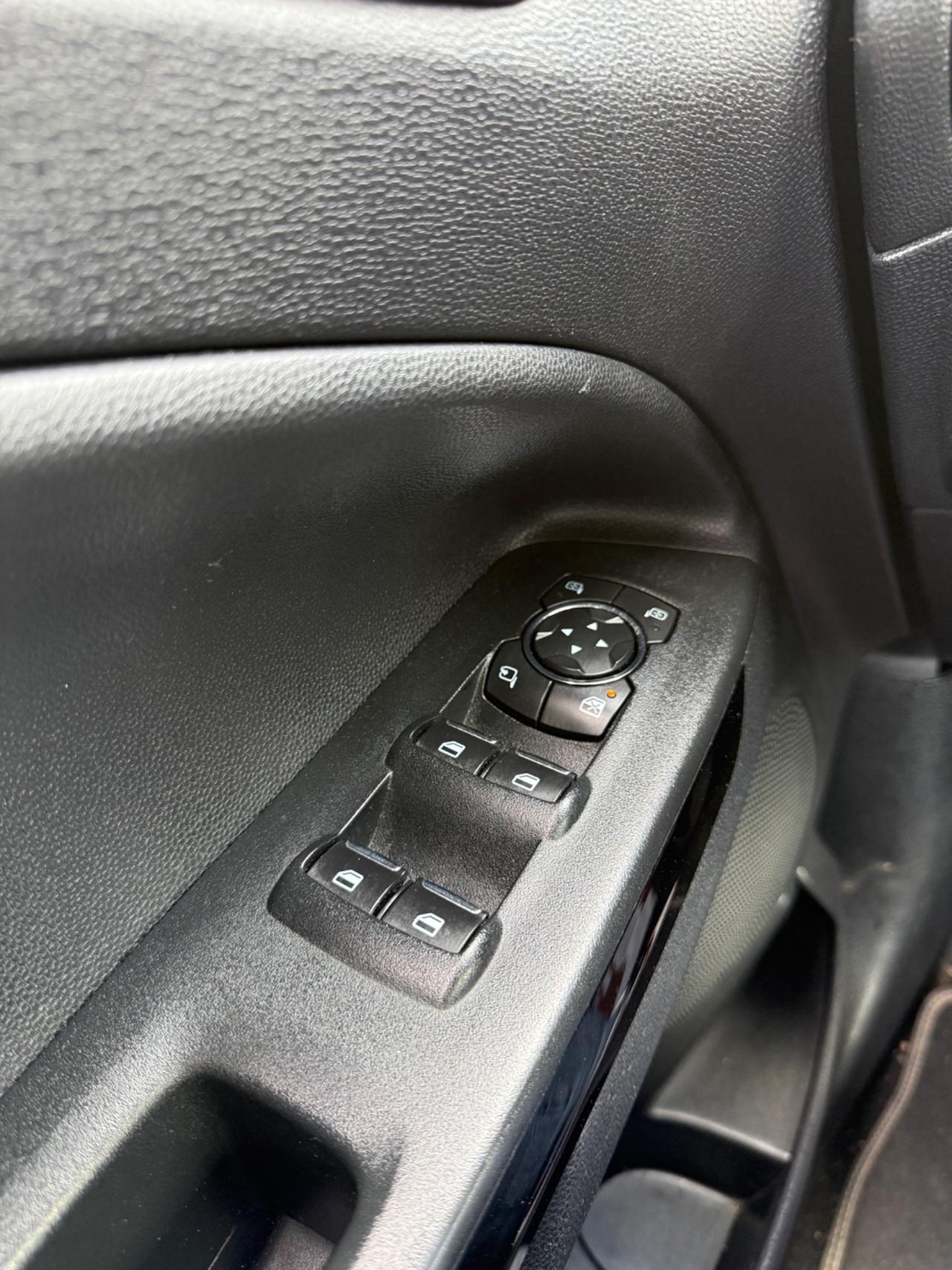 Ford EcoSport 1.5 TDCi 100 CV Start&Stop ST-Line FULL