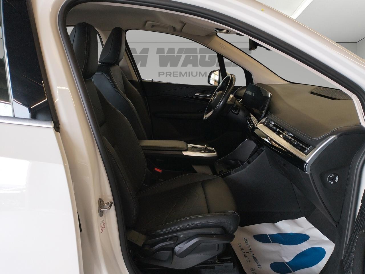 Bmw 2er Active Tourer 218d Luxury