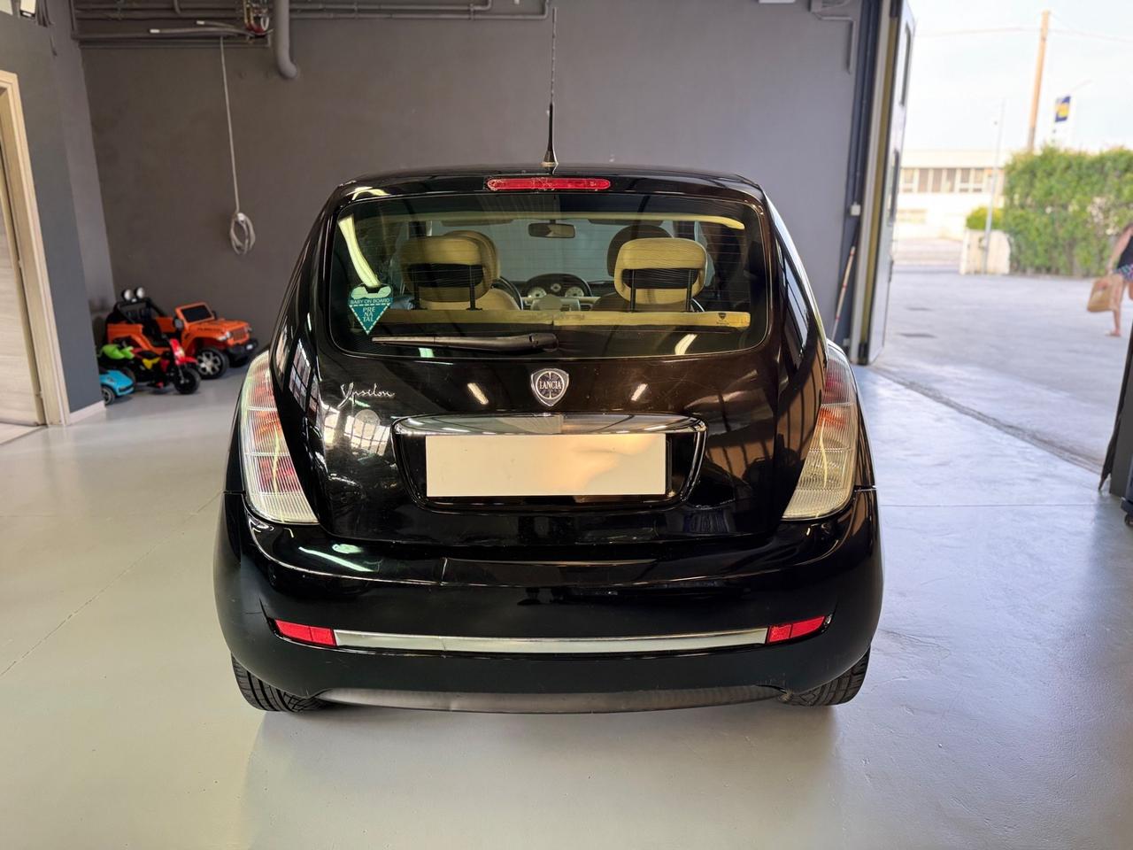 Lancia Ypsilon 1.4 E-Collection Ecochic GPL