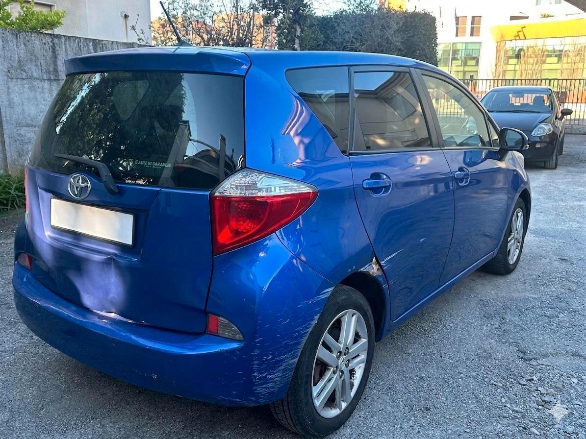 Toyota Verso-S 1.3 CVT Active