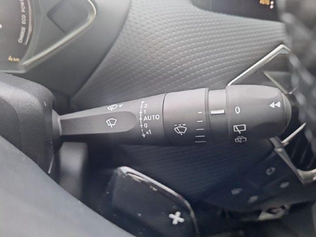 DS AUTOMOBILES DS 3 HYBRID 145CV PALLAS