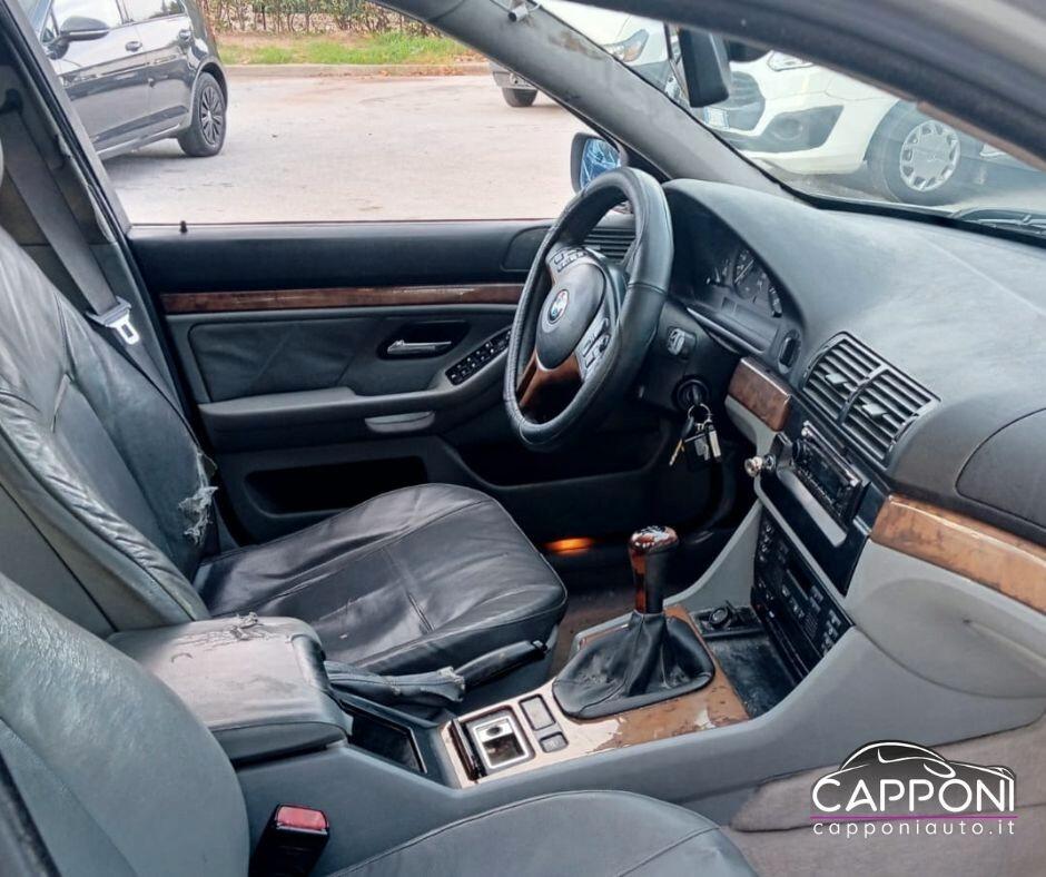 BMW 530 d 24V Pelle/Clima bi-zona/Sensori parcheggio