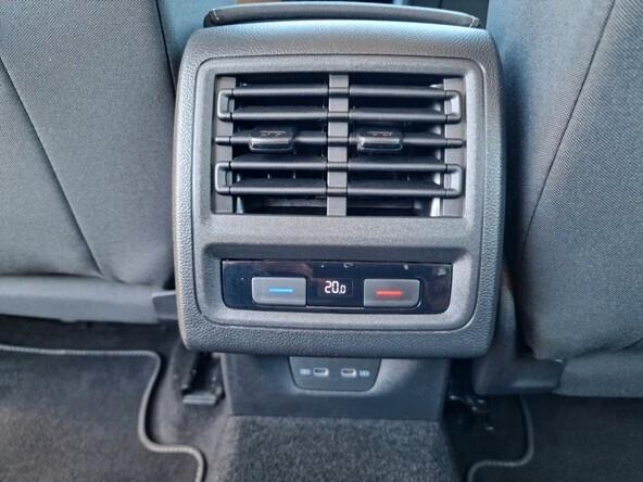 Volkswagen Golf 2.0 TDI 150 CV DSG SCR Style