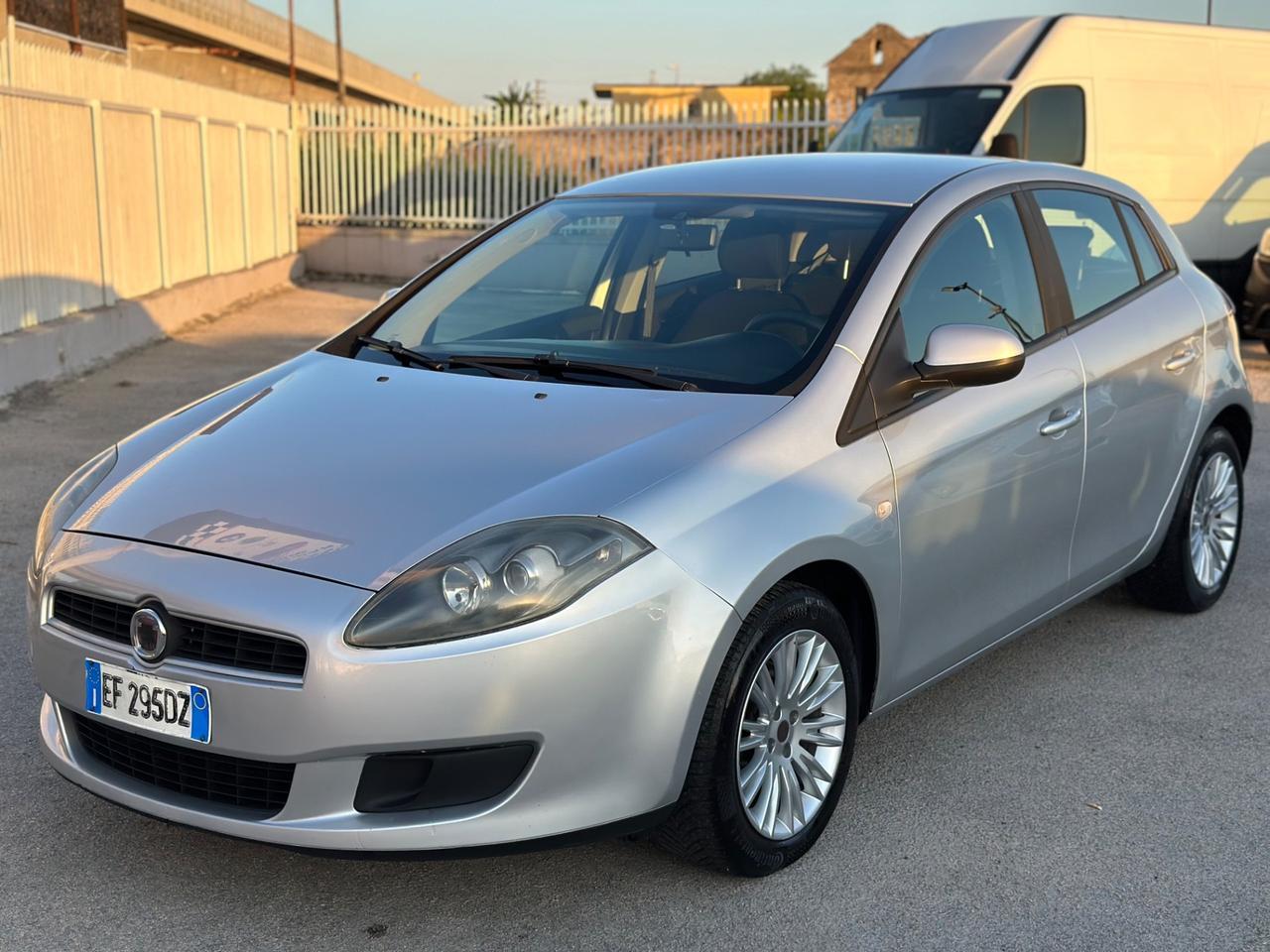 Fiat Bravo 2010 1.6 MJT 105 CV Active RESTYLING