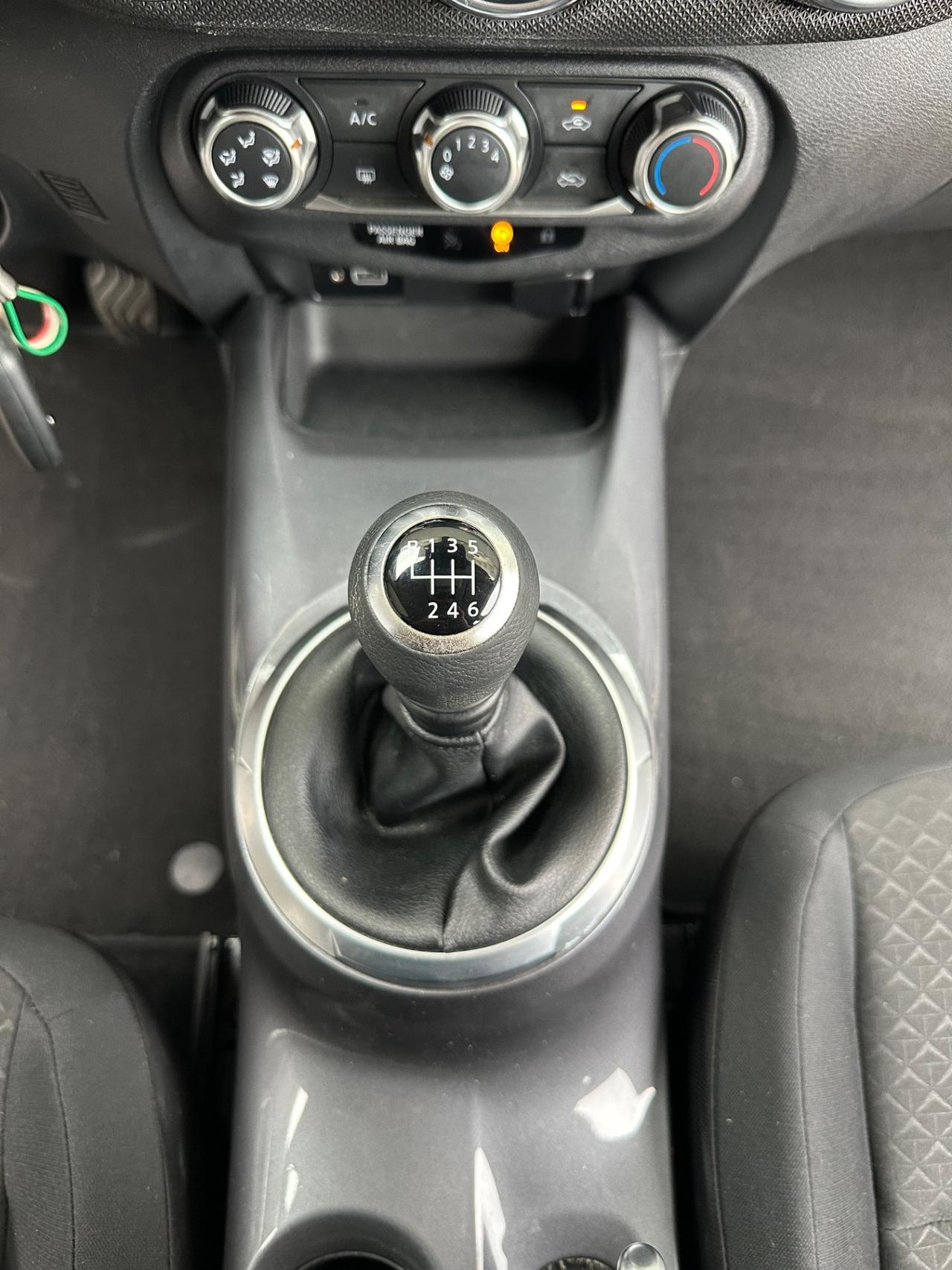 Nissan Juke 1.0 DIG-T 114cv Acenta