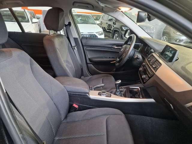 BMW 116 Serie 1 F/20-21 2015 116d Sport 5p