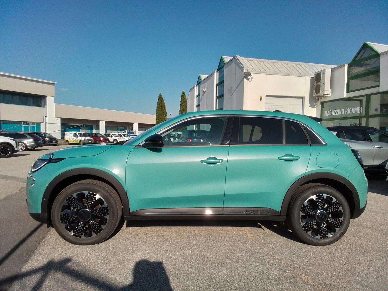 Fiat 600 Hybrid 145 CV DCT MHEV La Prima II