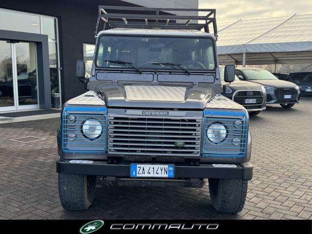 LAND ROVER Defender 110 2.5 Td5 cat S.W. SE