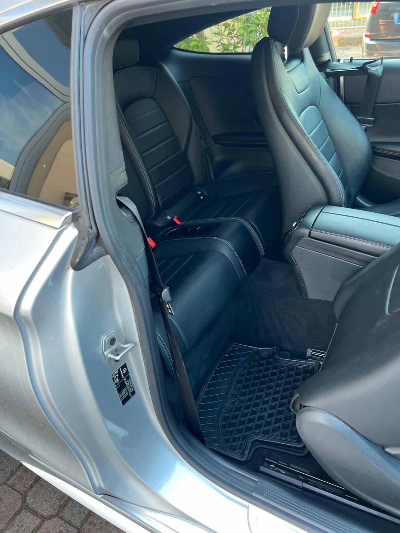 Mercedes-benz C 220 C 220 d Auto 4Matic Coupé Premium Plus