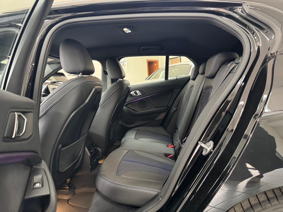 BMW Serie 1 116d 5p. M Sport LED/ LUCI AMBIENT/ VIRTUAL