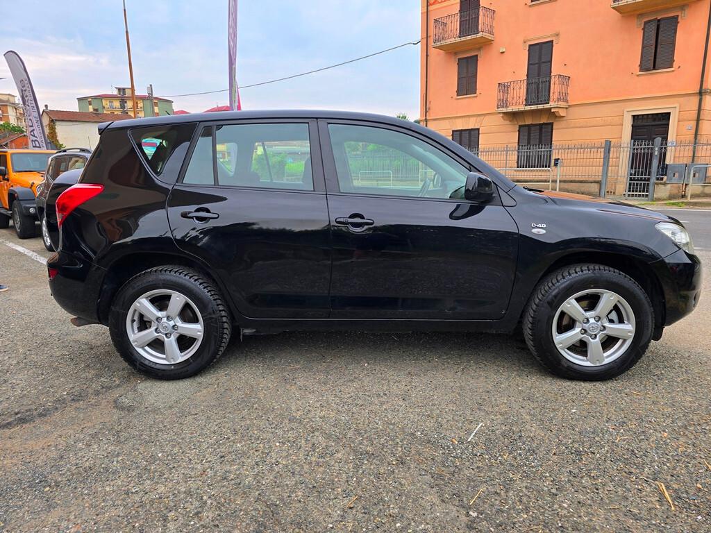Toyota RAV 4 RAV4 2.2 D-4D 136 CV Luxury
