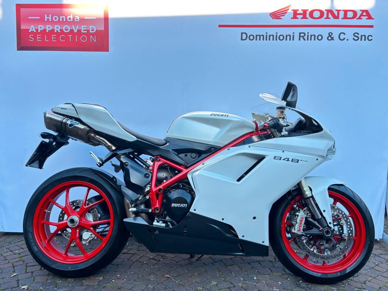 Ducati 848 EVO