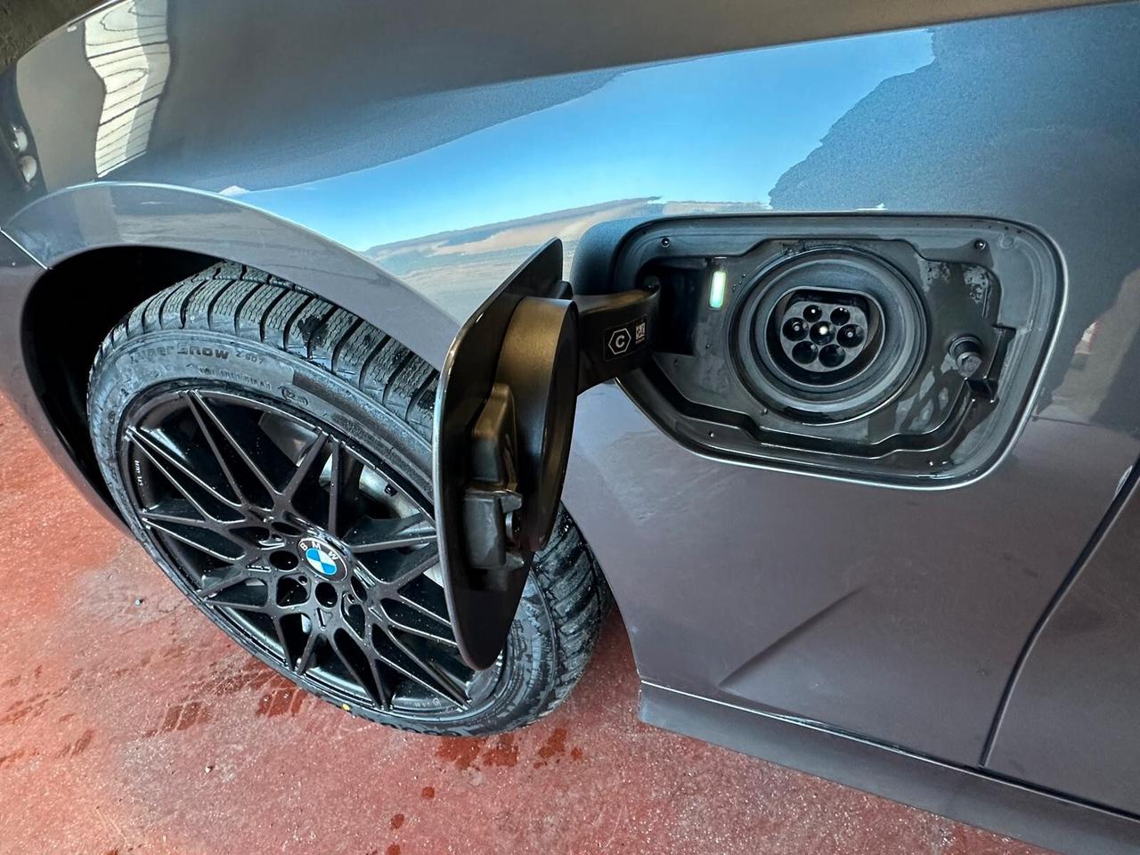 Bmw 330e xDrive Touring Business Advantage