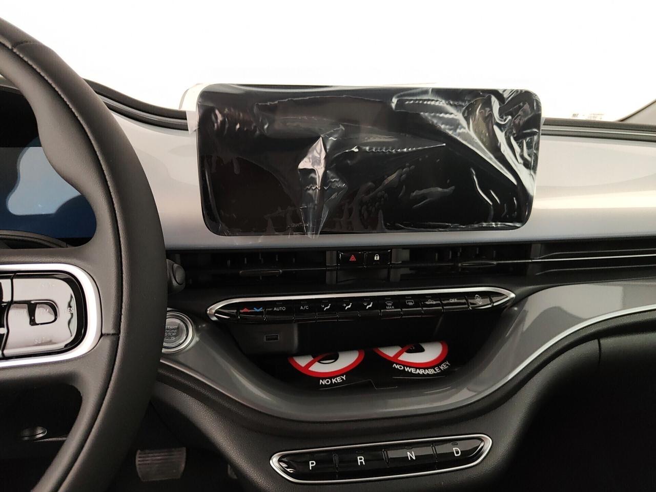Fiat 500 500e Berlina 42 kWh
