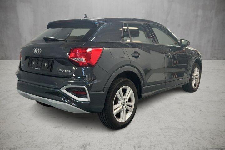 Audi Q2 30 TFSI Business Advanced