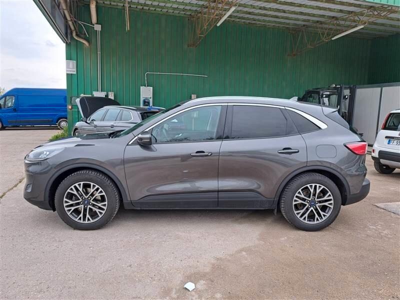 Ford Kuga 1.5 120 CV aut. 2WD Titanium Business