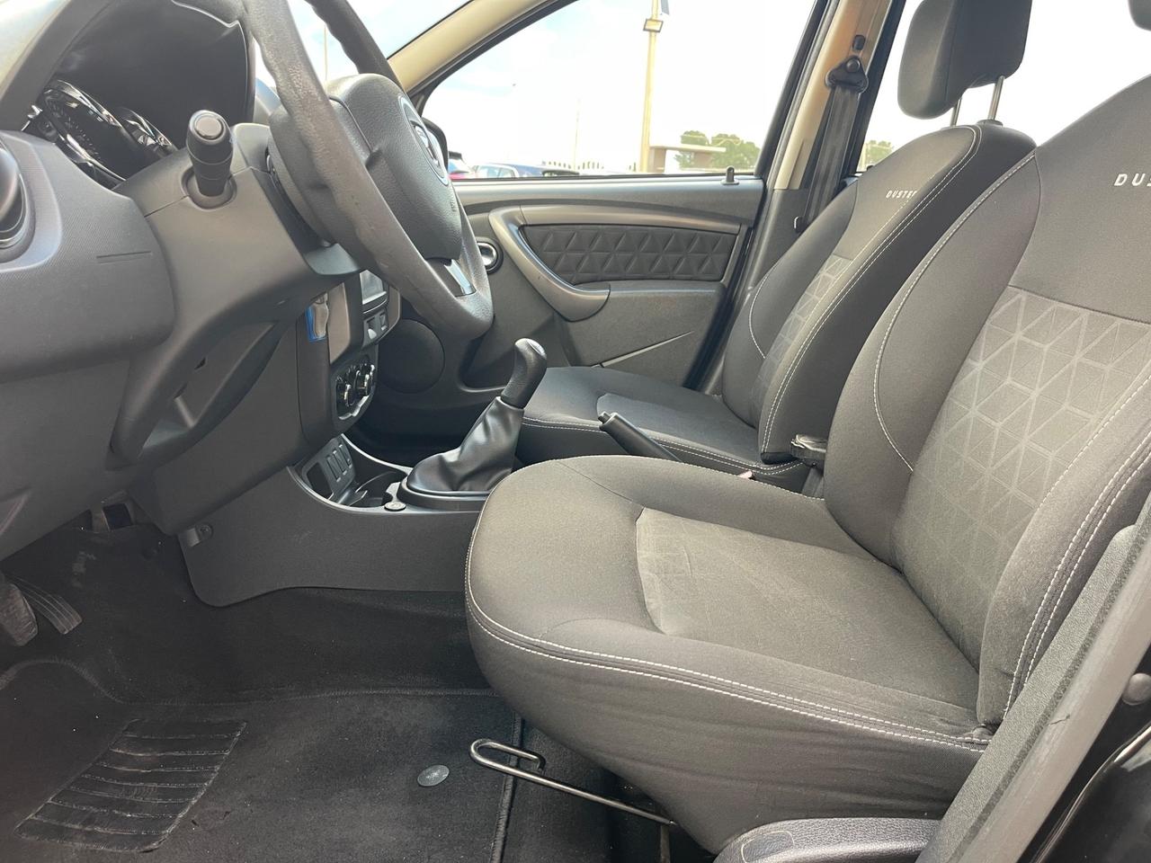 DACIA DUSTER 1.6 GPL FULL NAVI RESTYLING GPL 2035