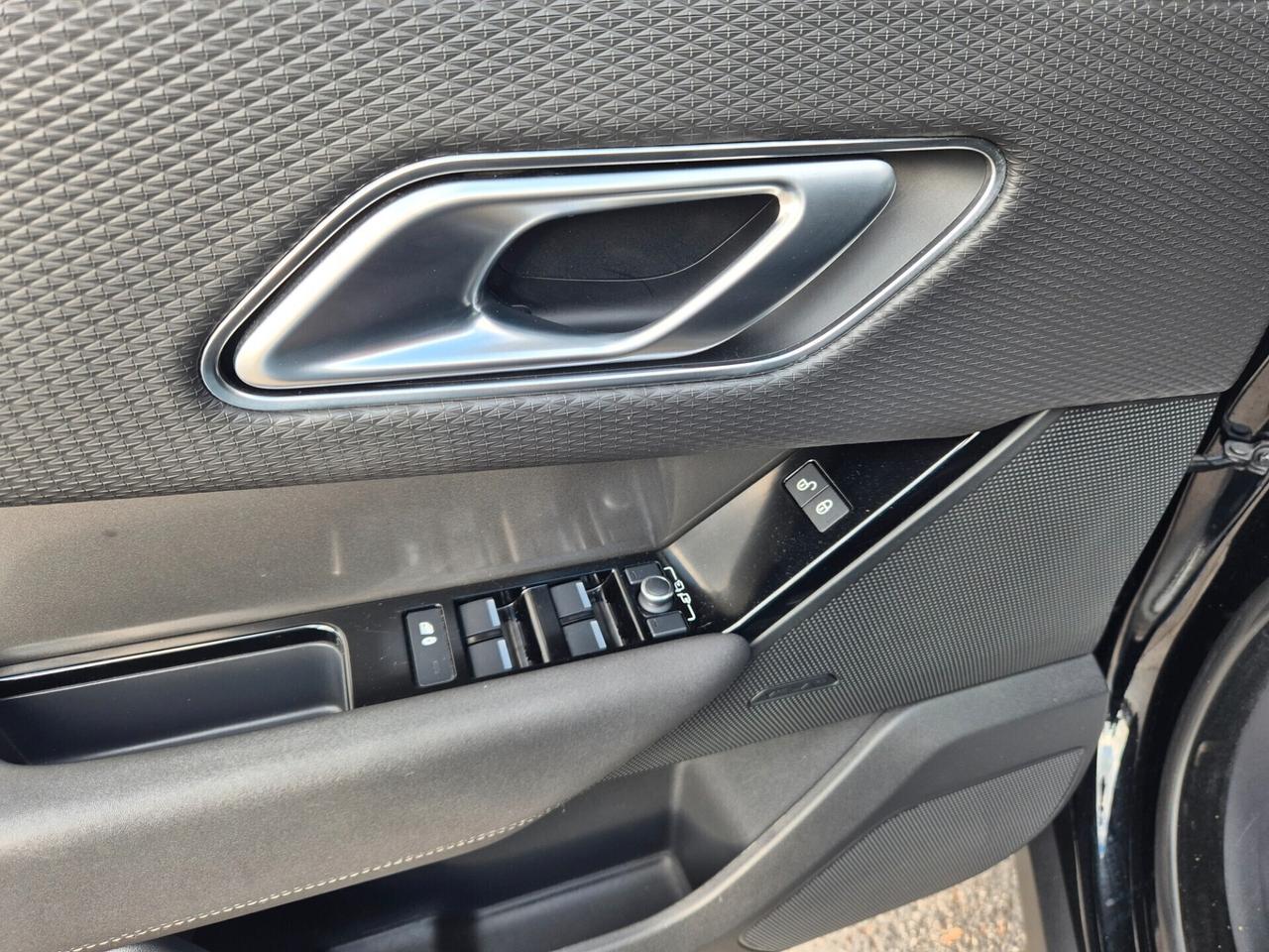 Land Rover Range Velar 2.0D I4 180 CV HSE