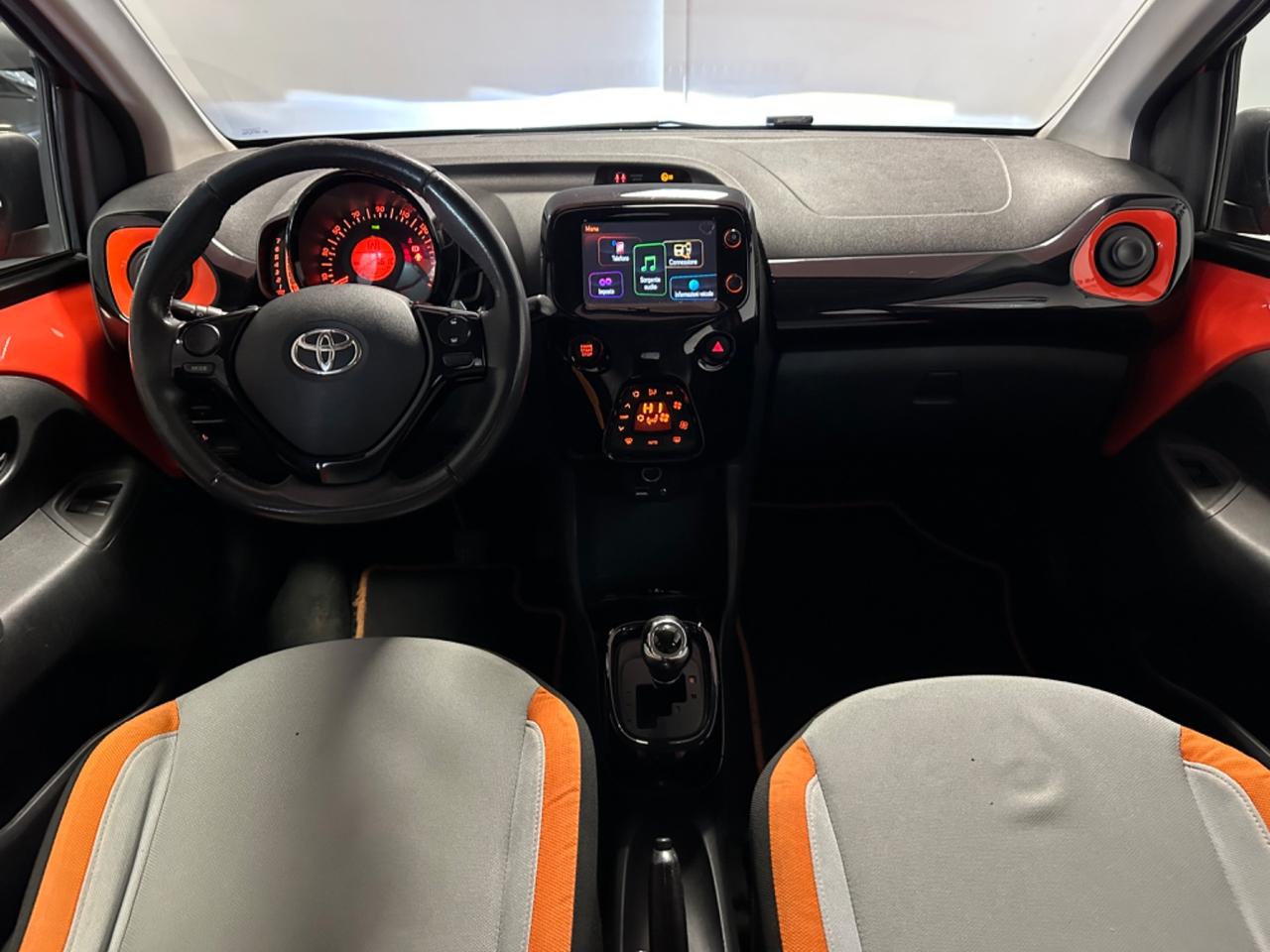 TOYOTA AYGO 1.0 AUTOMATICA 68CV GPL NEOPATENTATI