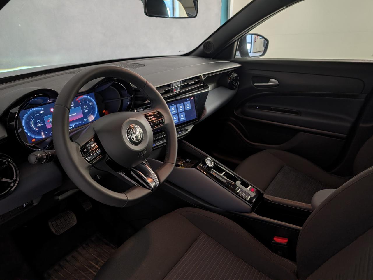 Alfa Romeo junior 1.2 145cv eDCT6