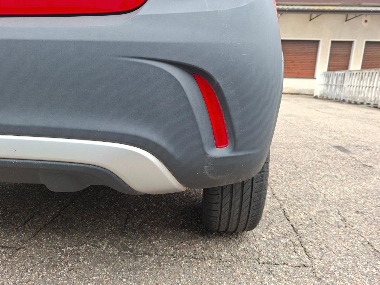 Opel Karl 1.0 Rocks 73 CV