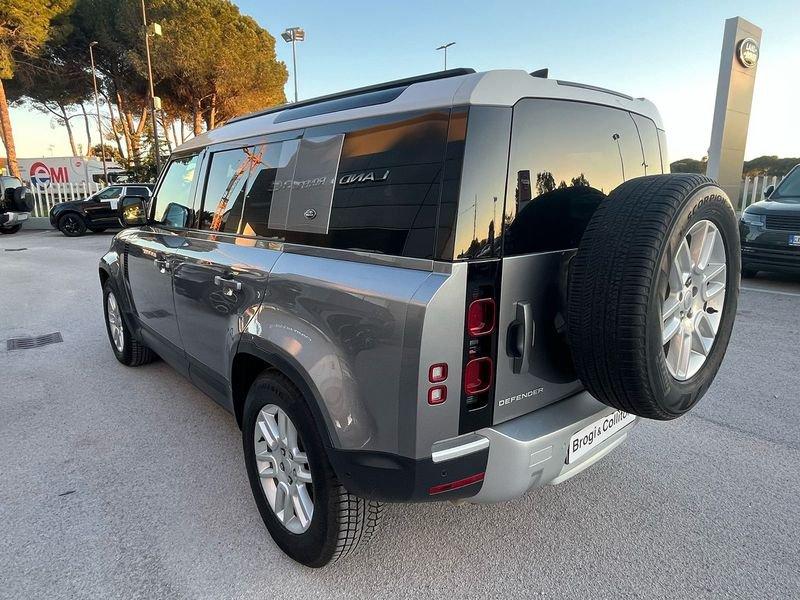 Land Rover Defender 110 3.0 I6 MHEV SE AWD Auto
