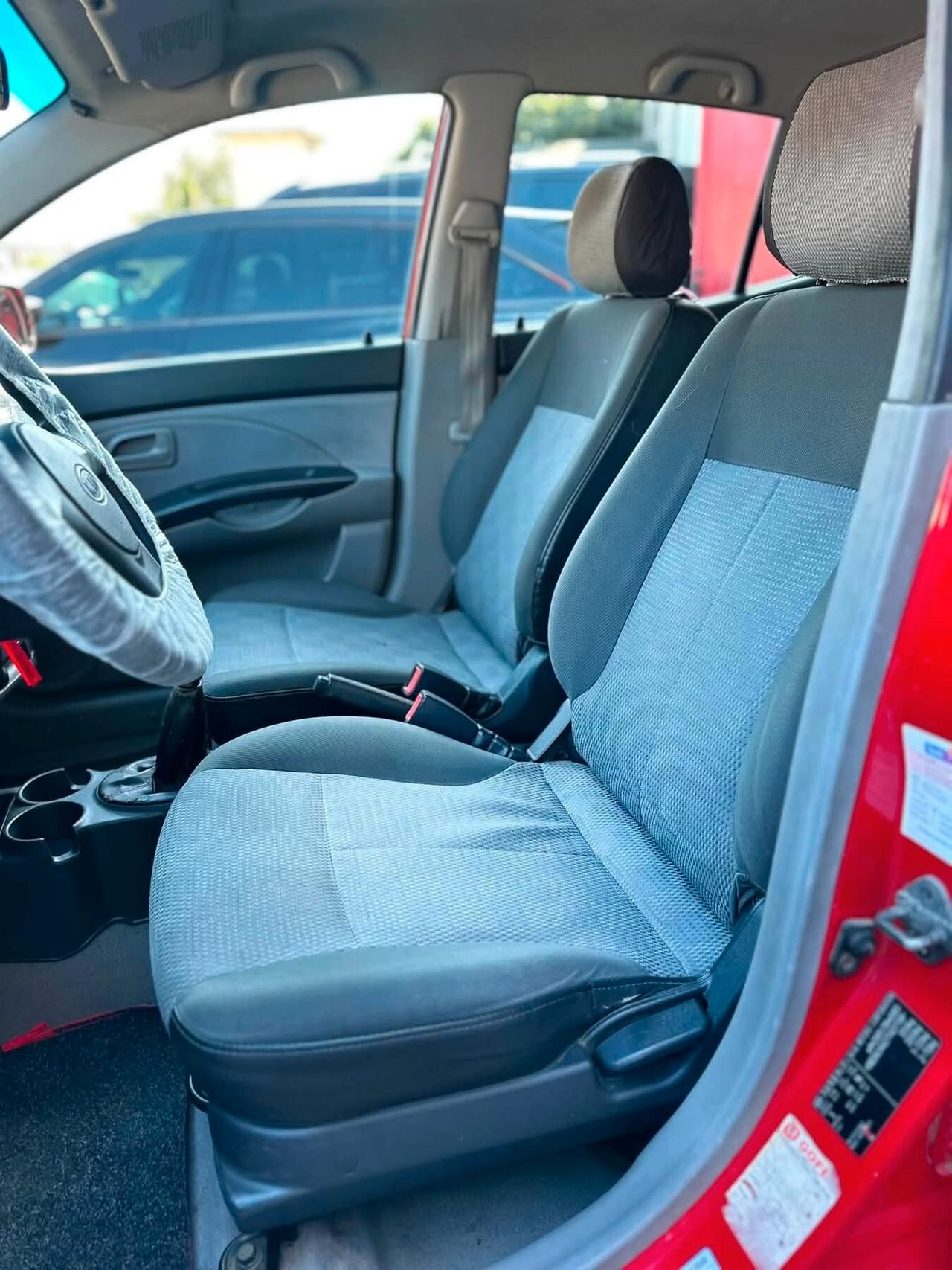 Kia Picanto 1.0 12V Urban neopatentati