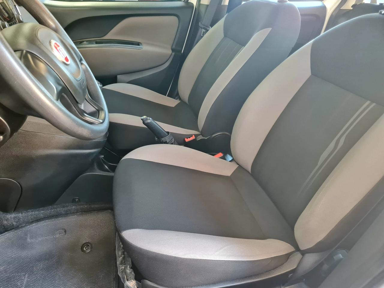 Fiat Doblo 1.6 MJT 16V 120CV*AUTOVETTURA*TAGLIANDI*UNIPRO*