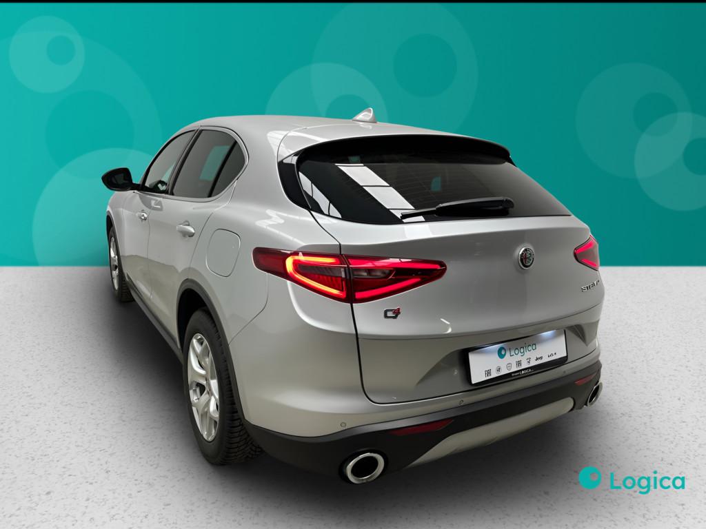 ALFA ROMEO Stelvio 2017 - Stelvio 2.2 t Executive Q4 210cv auto my19