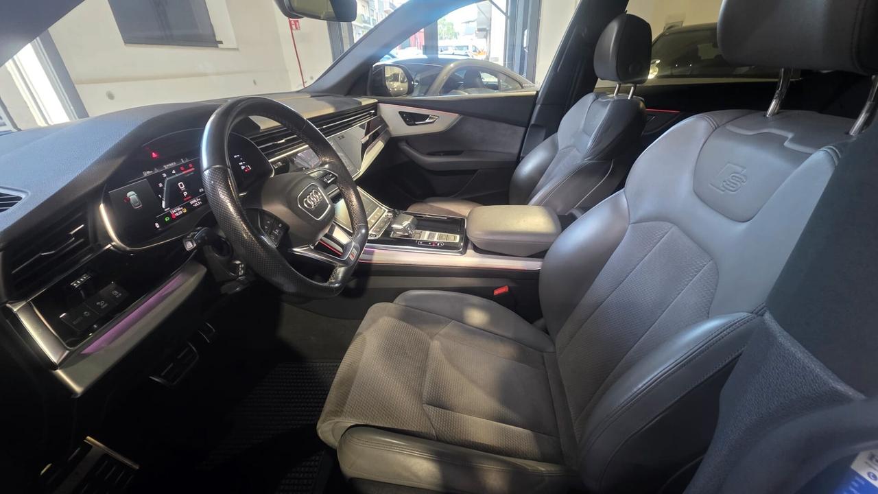 Audi Q8 50 TDI 286 CV quattro tiptronic S-LINE