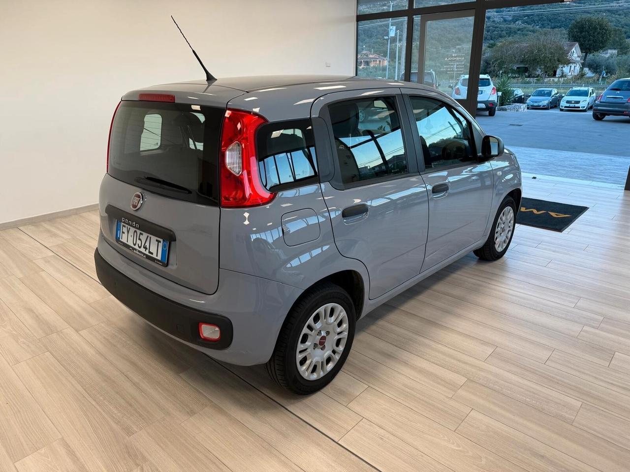 Fiat Panda 1.2 Connected by Wind