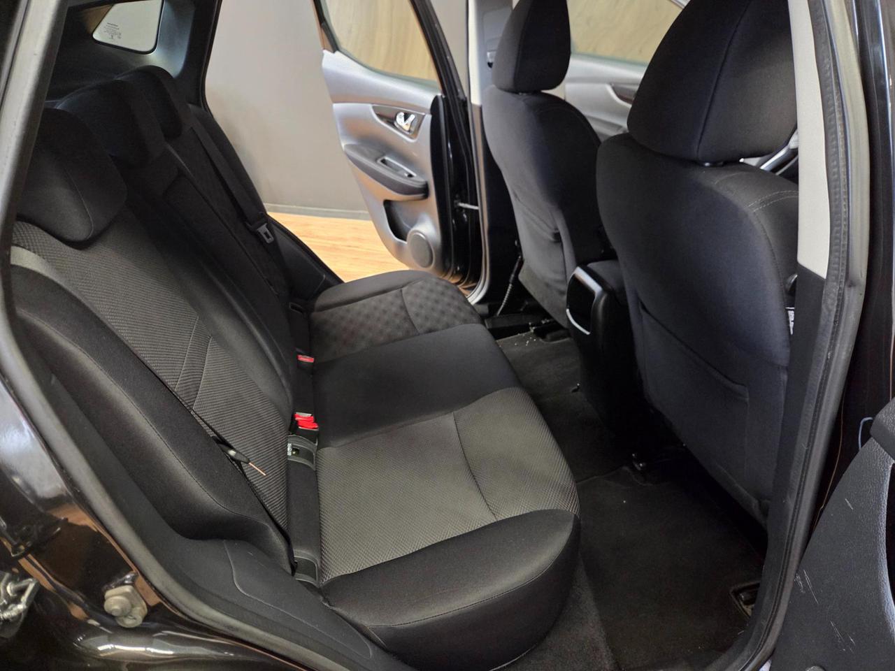 Nissan Qashqai 1.5 dci Tekna 110cv E6