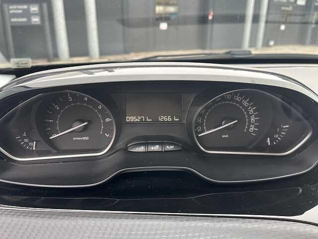 Peugeot 2008 PureTech 82 Active