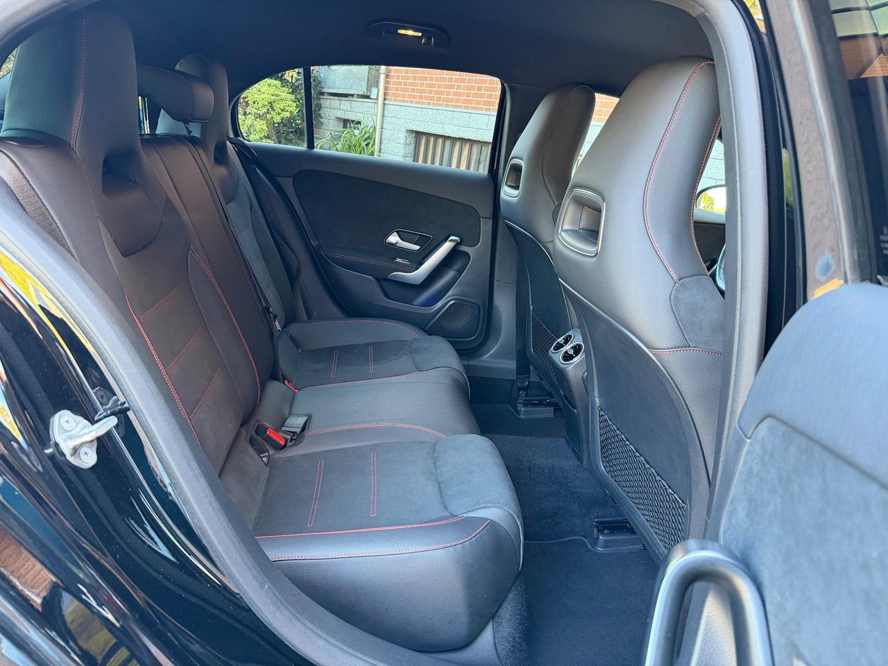 Mercedes-benz A 200 d Automatic 4Matic Premium