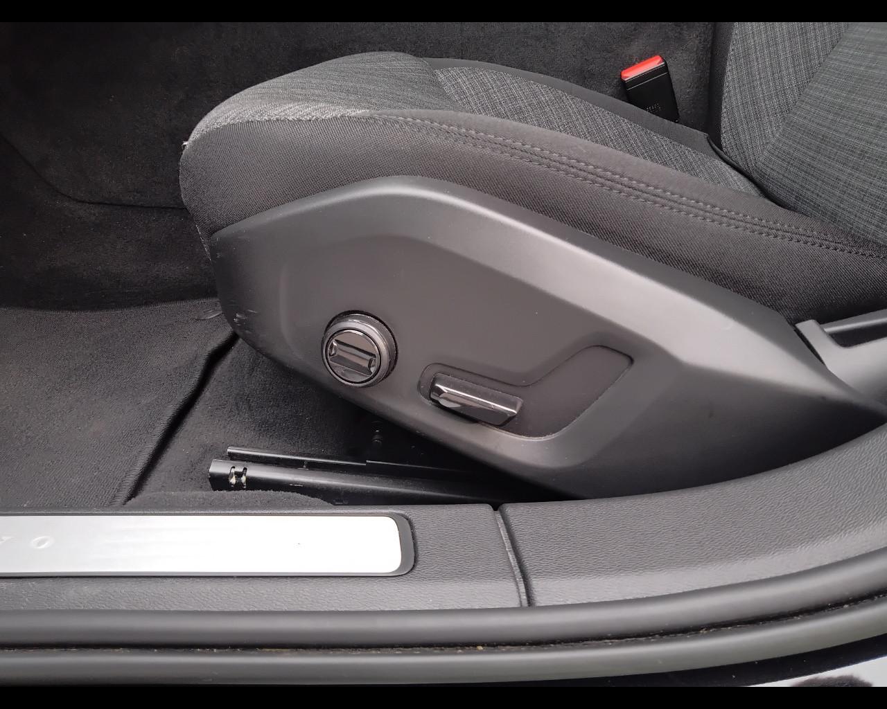 VOLVO V60 II 2023 - V60 2.0 b3 Core auto