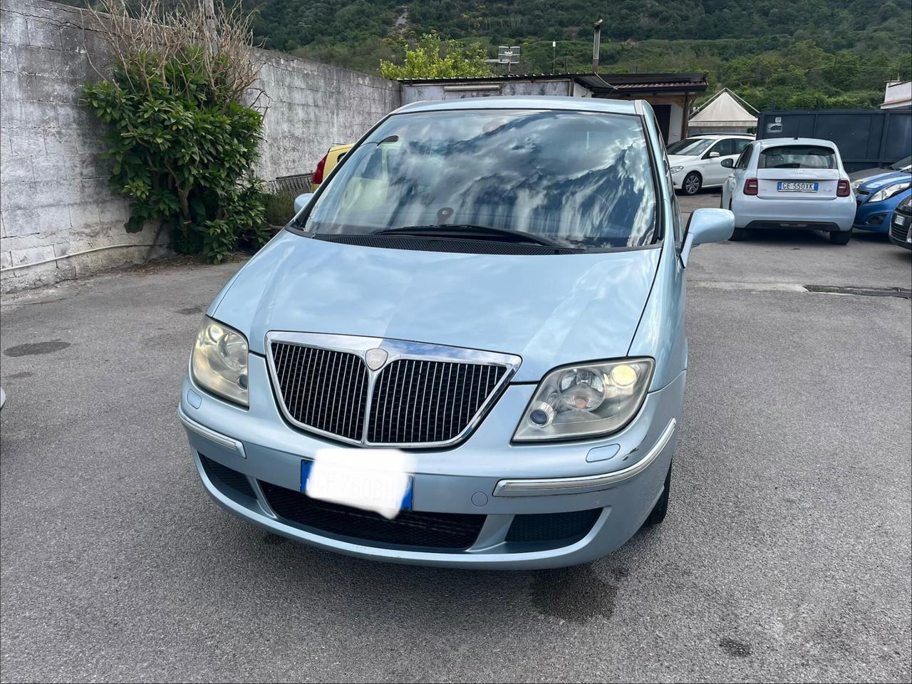 Lancia Phedra 2.2 JTD Emblema FAP